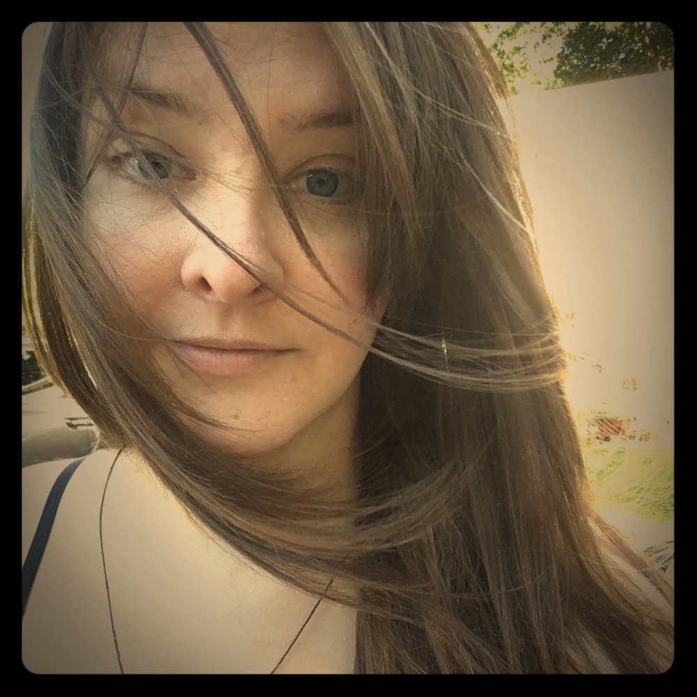 Meet your Posher, Stephanie